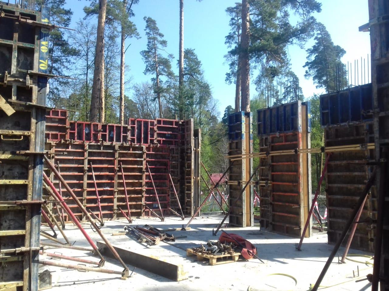 Строительство эксклюзивных домов в ромашкинском лесу, возле платформы Раздоры